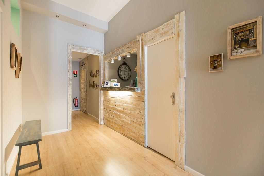 Violeta Boutique Hotel Barcelona Luaran gambar