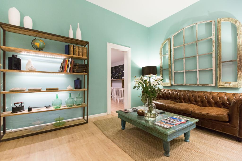 Violeta Boutique Hotel Barcelona Luaran gambar