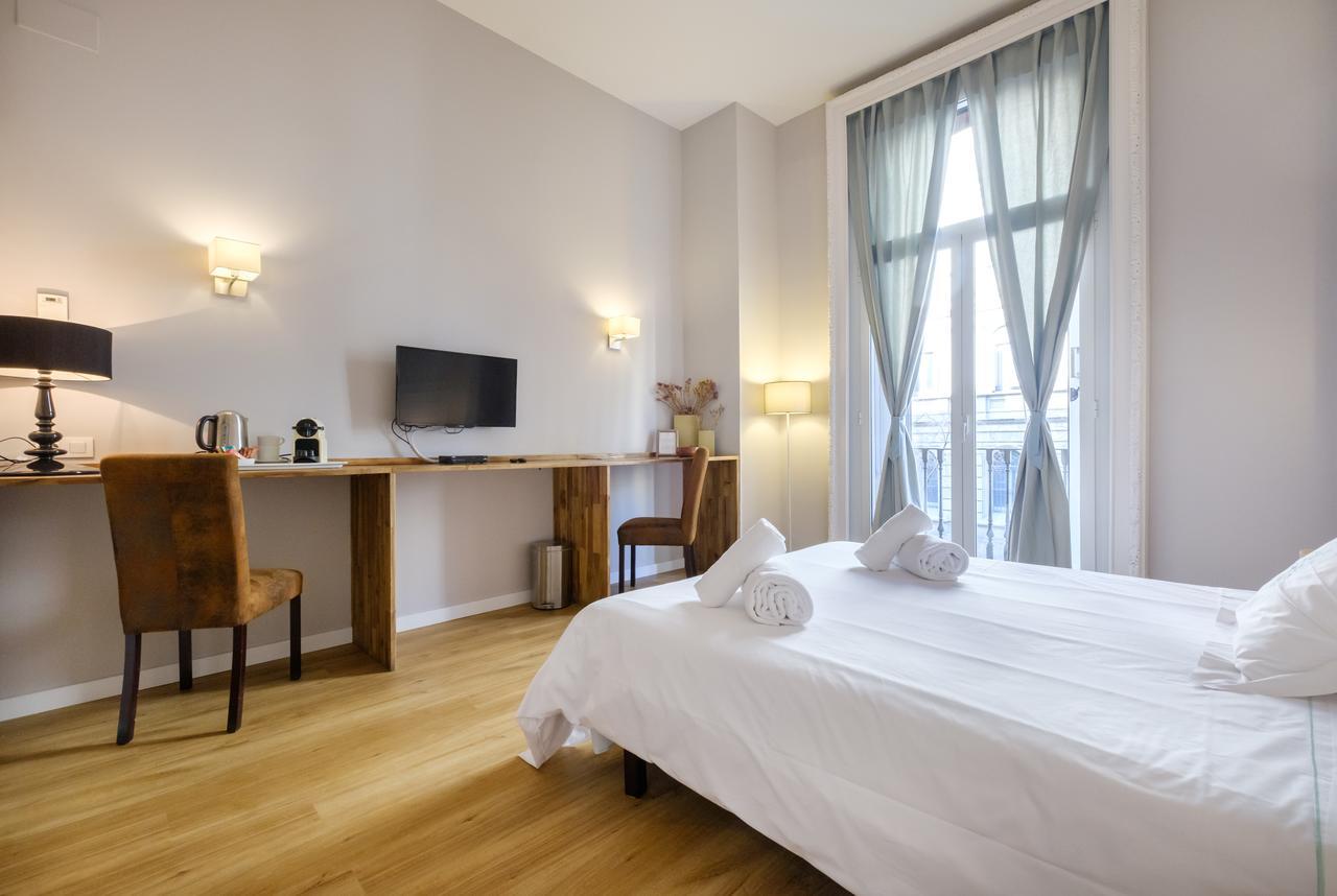 Violeta Boutique Hotel Barcelona Luaran gambar