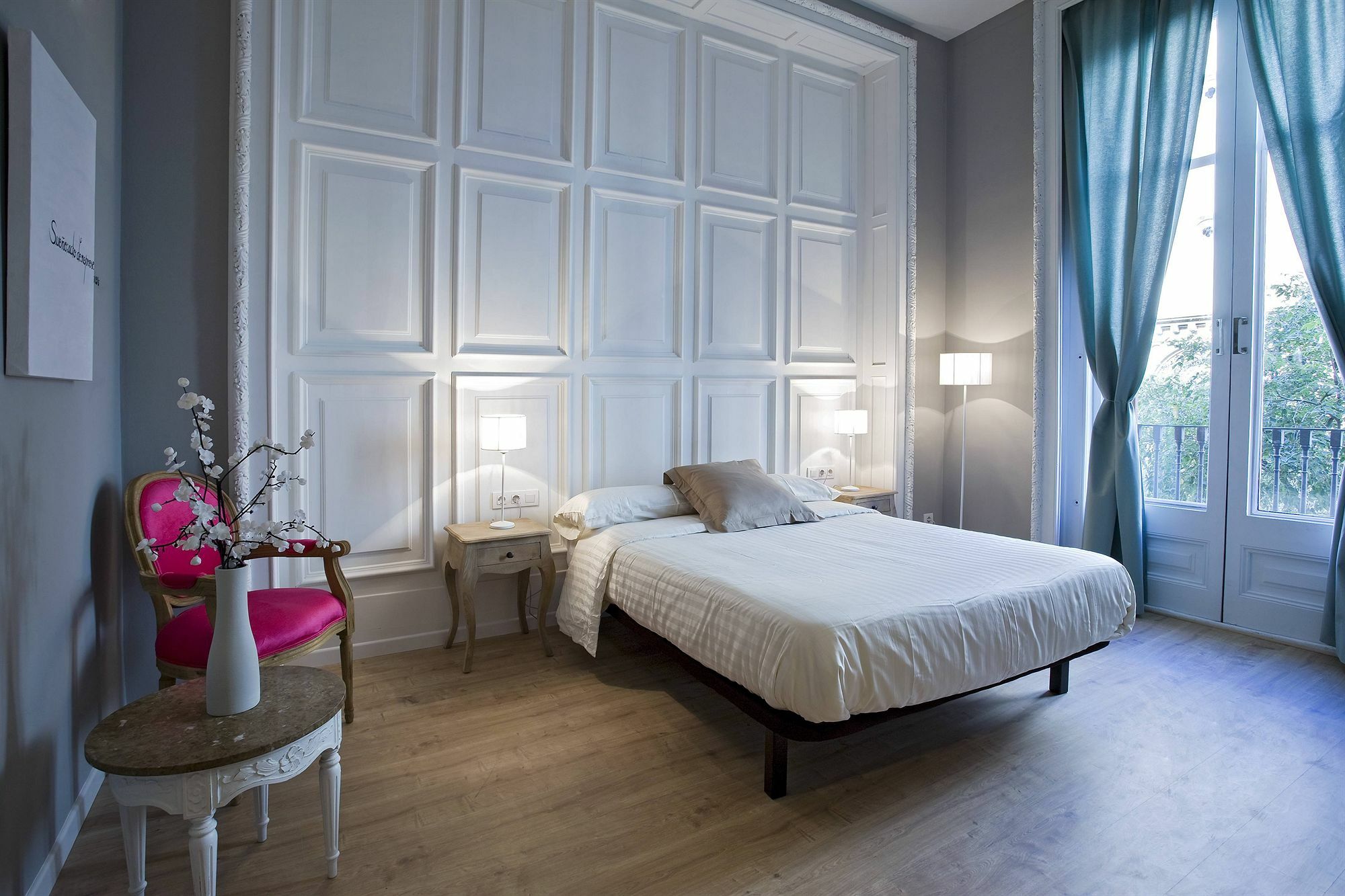 Violeta Boutique Hotel Barcelona Luaran gambar
